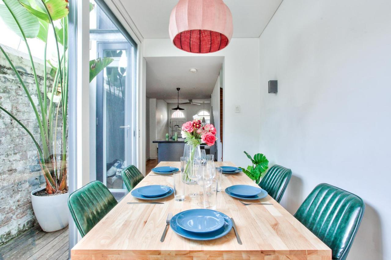 Ferienhaus Astounding 3 Bedroom House Surry Hills 2 E-bikes Included