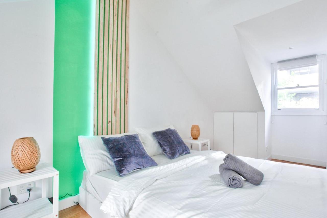 Astounding 3 Bedroom House Surry Hills 2 E-bikes Included * Sydney